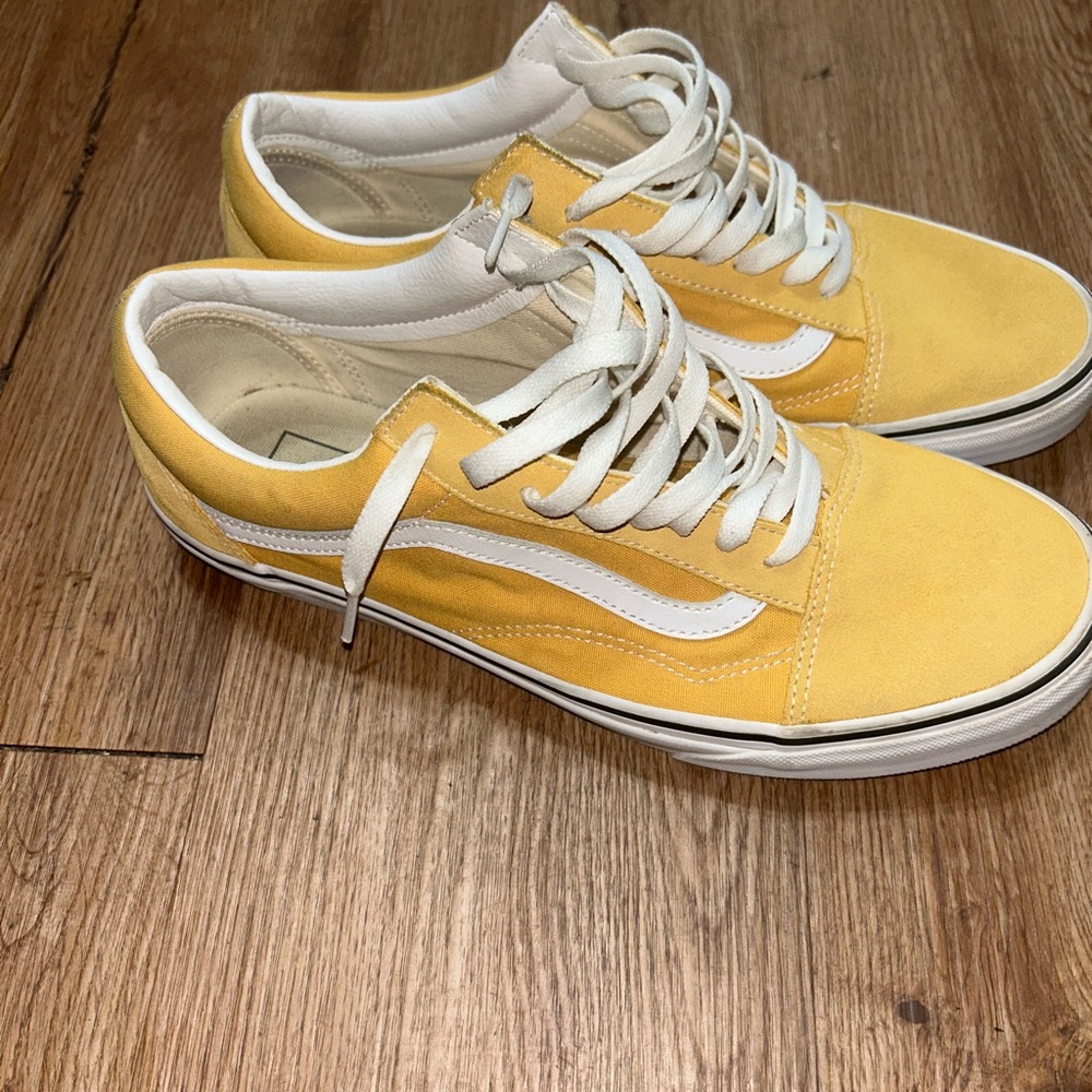 Yellow Vans - Picture 3 of 5